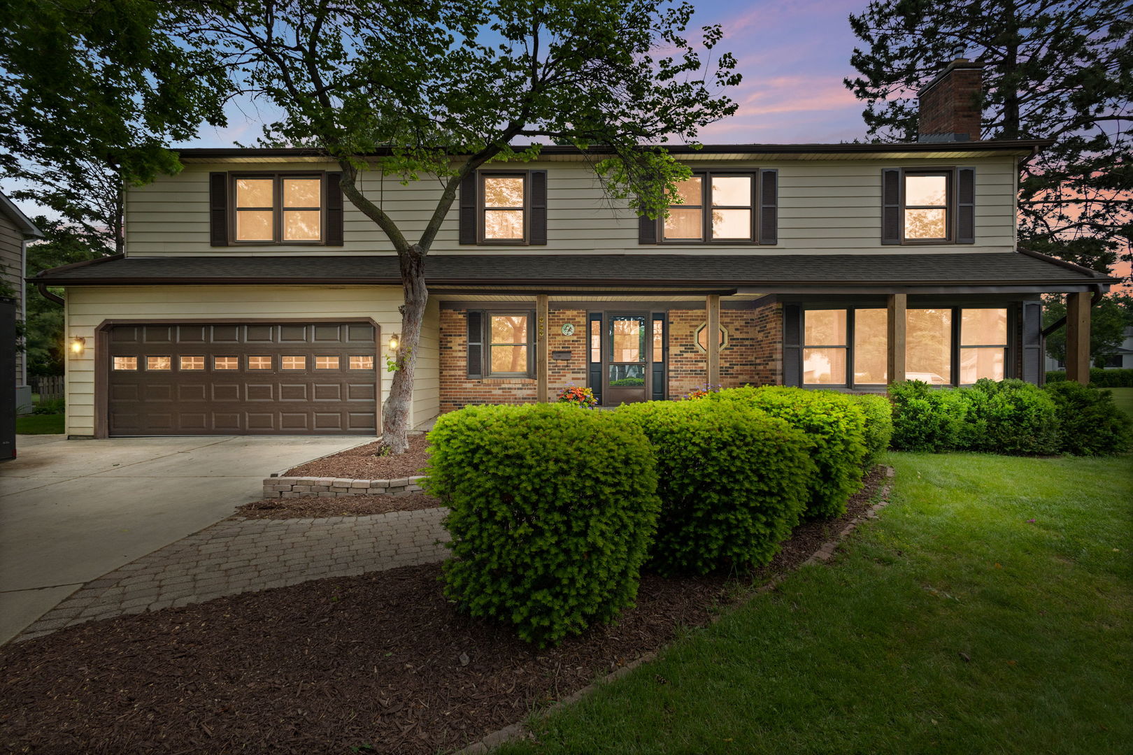 648 62nd Court, Downers Grove, IL 60516