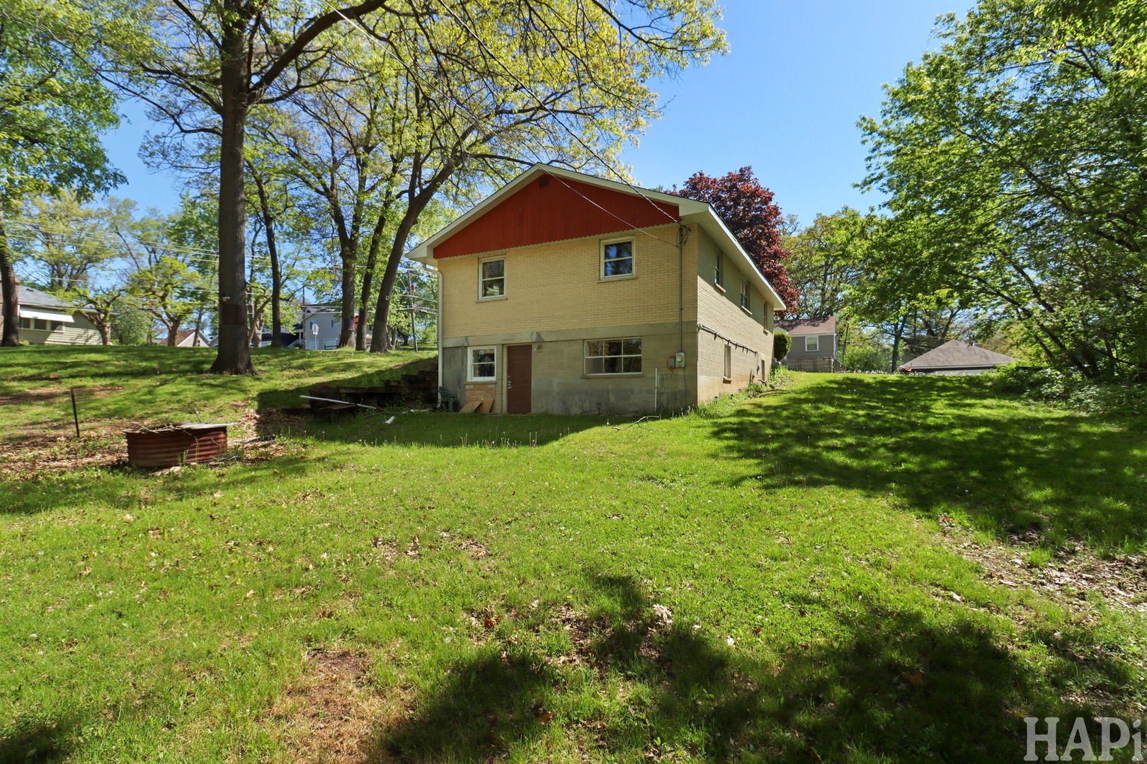 26 Woodland Avenue, Fox Lake, IL 60020