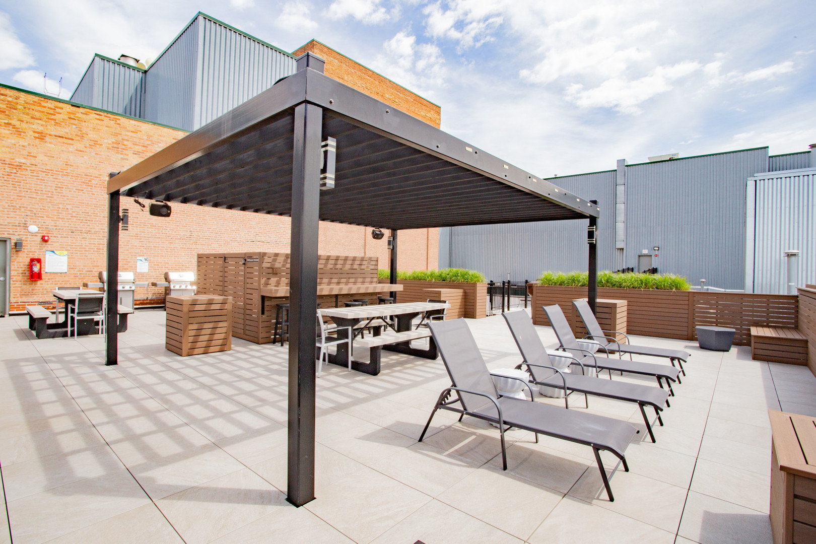 1645 W Ogden Avenue #338, Chicago, IL 60612