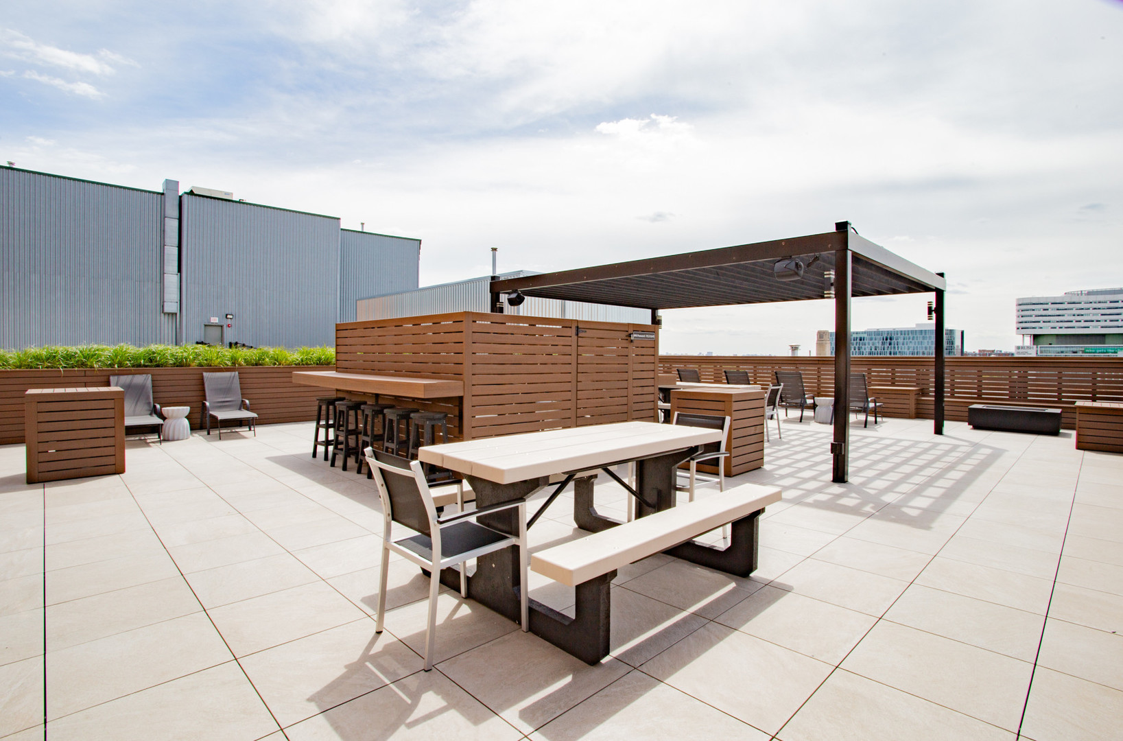 1645 W Ogden Avenue #338, Chicago, IL 60612