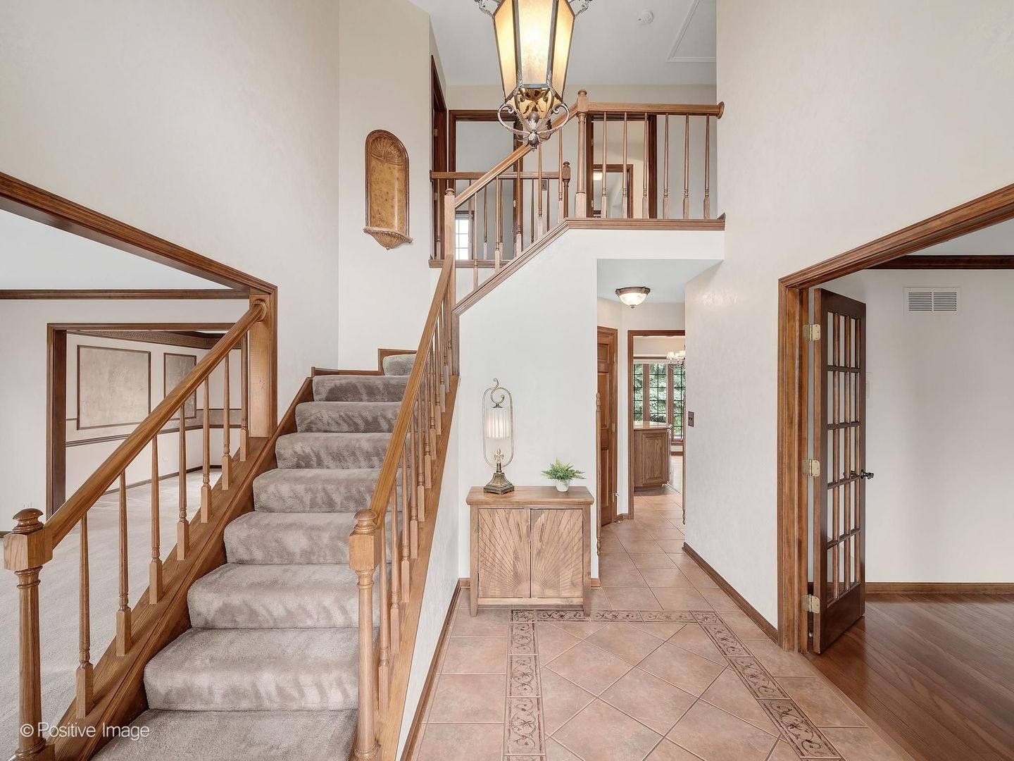 2S517 Danbury Drive, Glen Ellyn, IL 60137