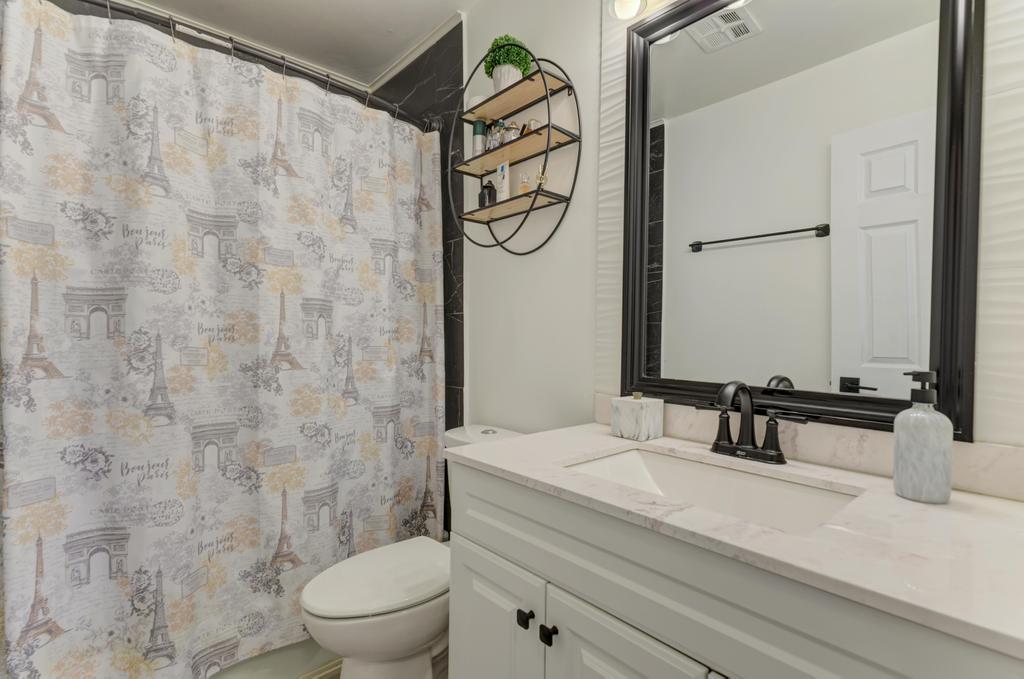 1475 Rebecca Drive #418, Hoffman Estates, IL 60169