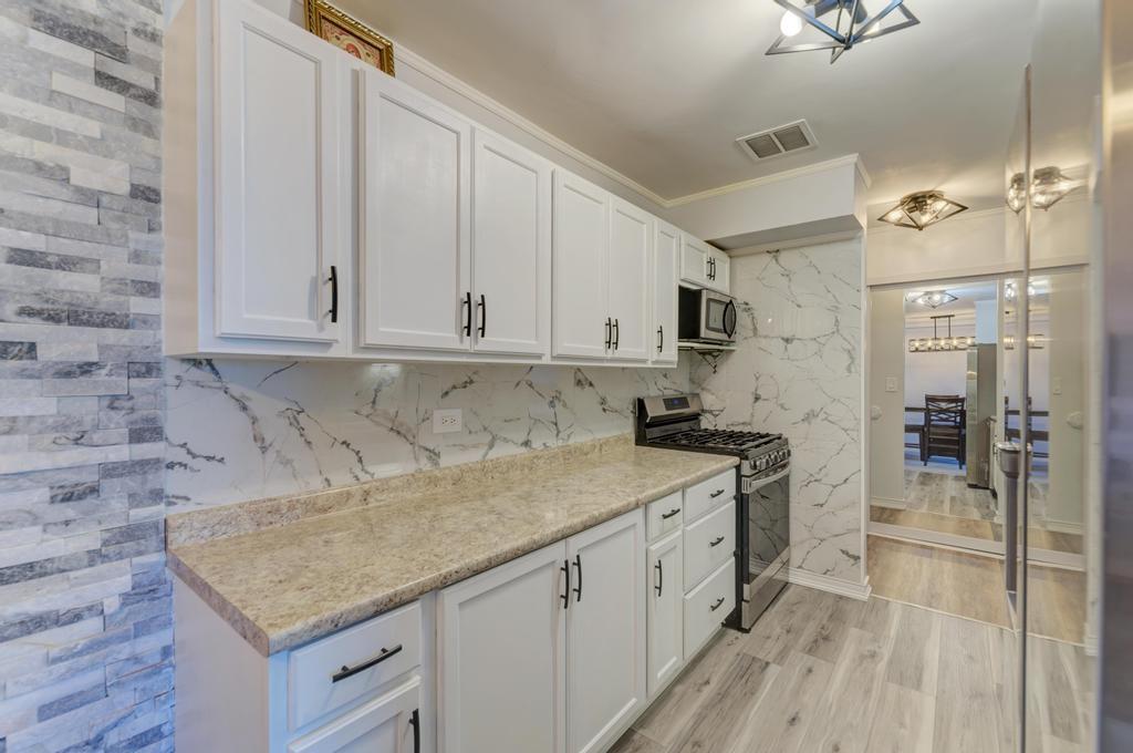 1475 Rebecca Drive #418, Hoffman Estates, IL 60169