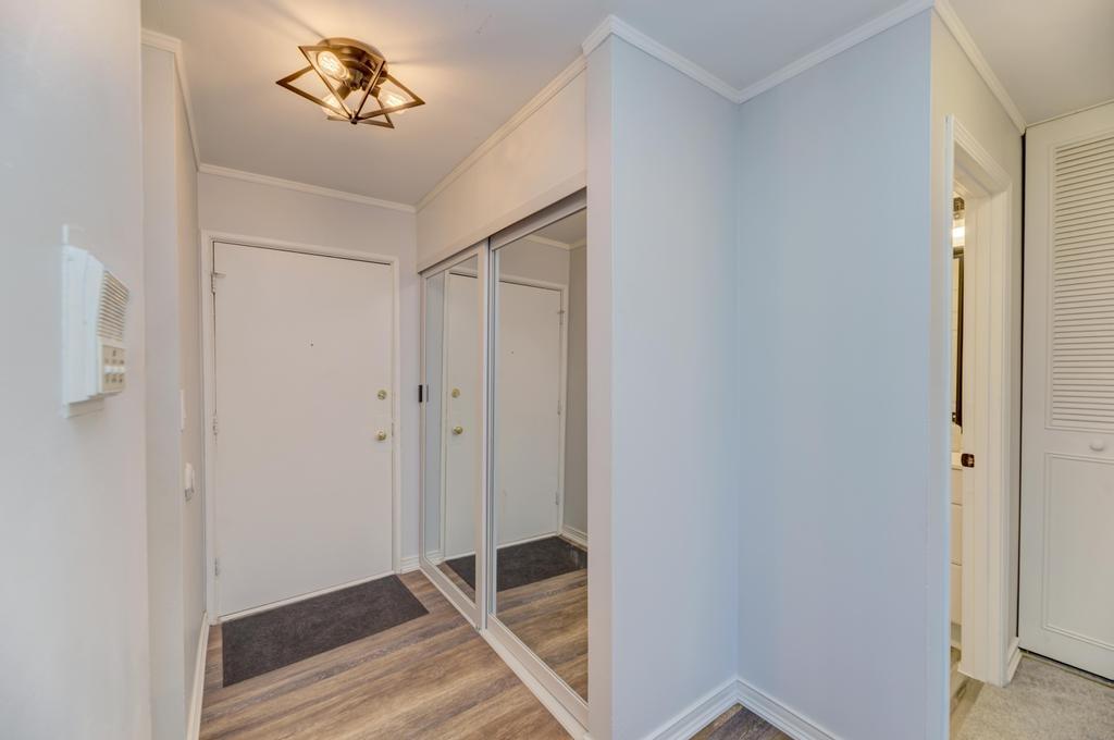 1475 Rebecca Drive #418, Hoffman Estates, IL 60169