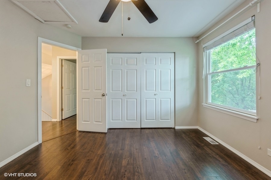 1010 Wesley Lane, Algonquin, IL 60102