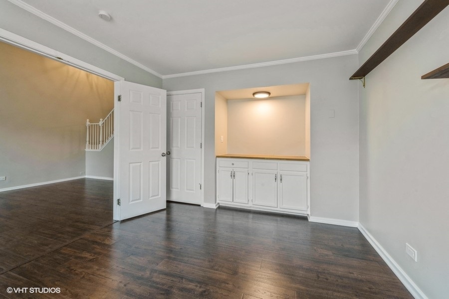 1010 Wesley Lane, Algonquin, IL 60102