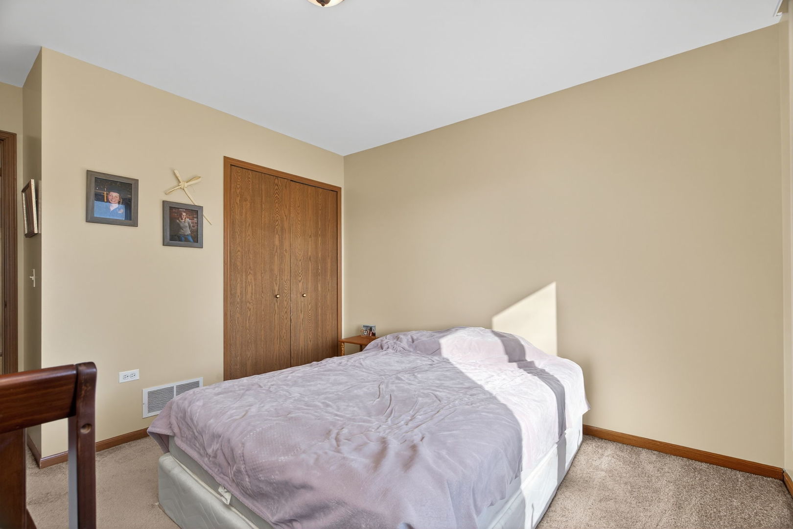 2700 Eagle Drive #2700, Joliet, IL 60436