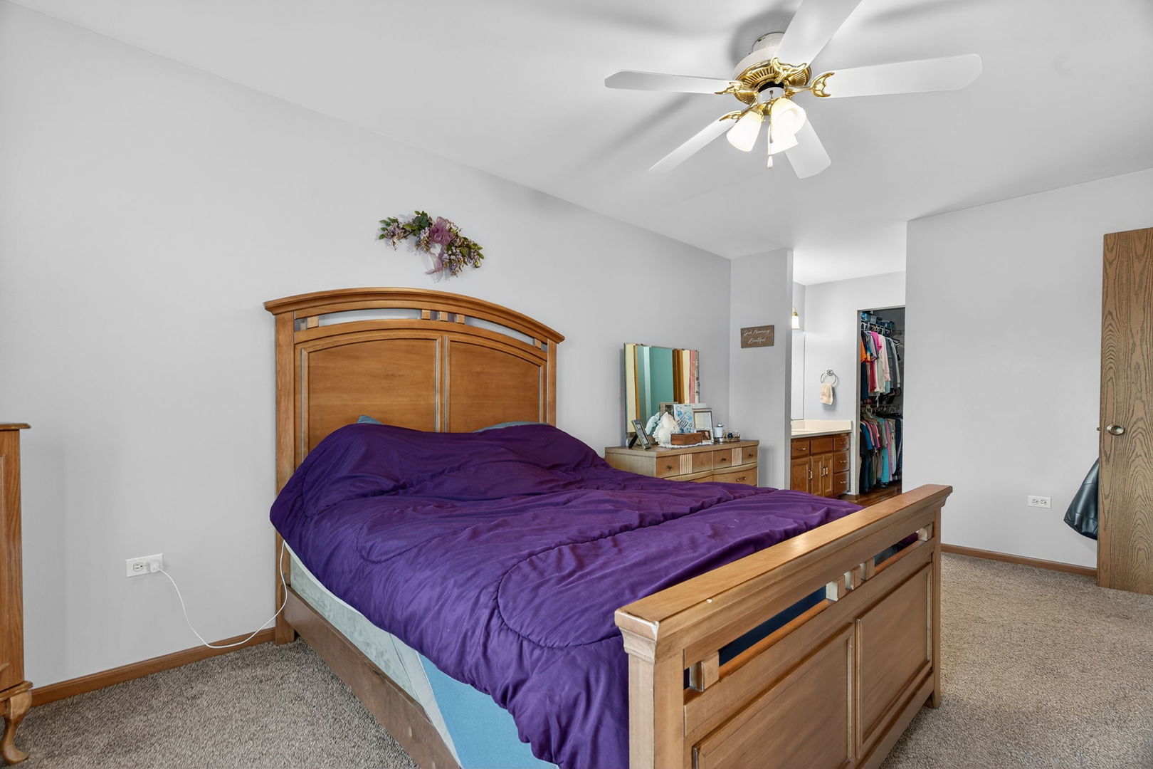 2700 Eagle Drive #2700, Joliet, IL 60436