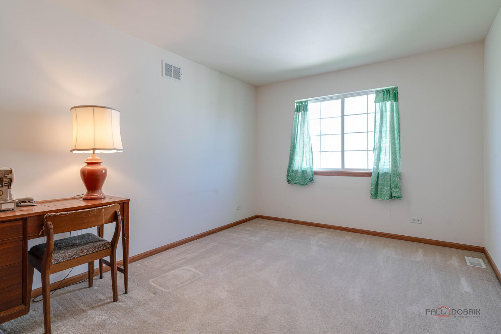 1094 Holly Drive, Antioch, IL 60002