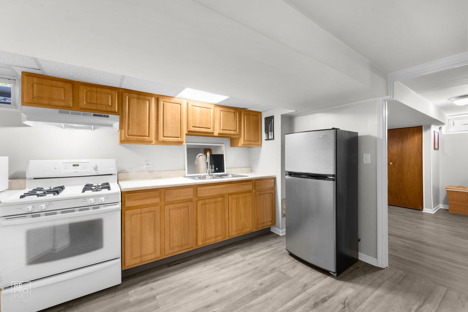 840 N Center Street, Naperville, IL 60563