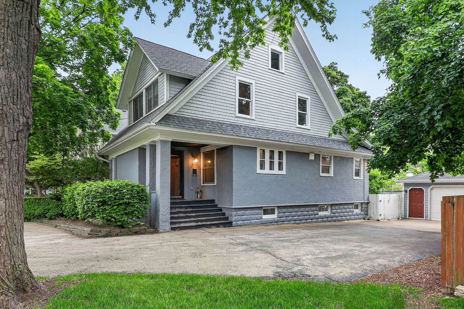330 N Main Street, Glen Ellyn, IL 60137