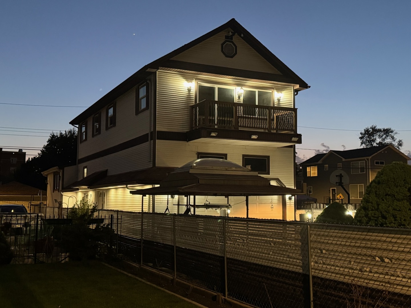2854 N Natchez Avenue, Chicago, IL 60634