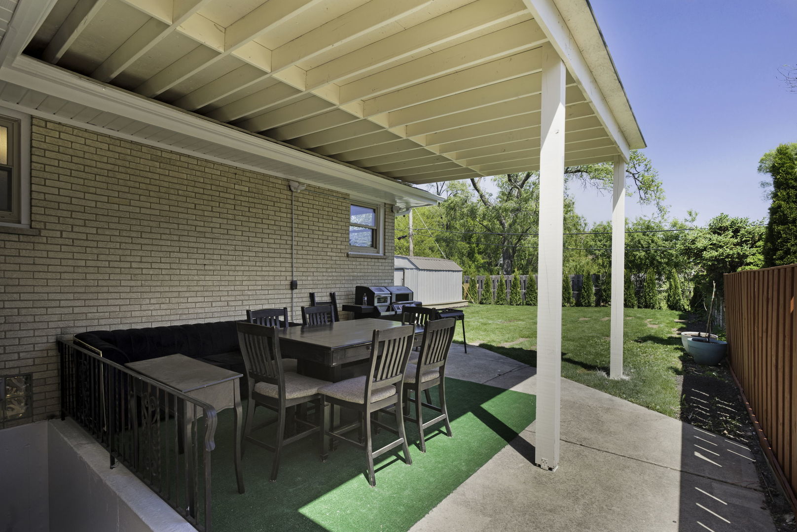 8415 N Clifton Avenue, Niles, IL 60714
