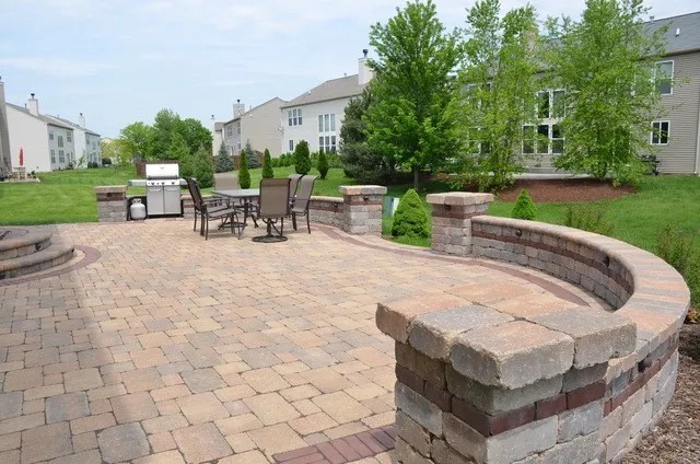346 Osage Drive, Bolingbrook, IL 60490