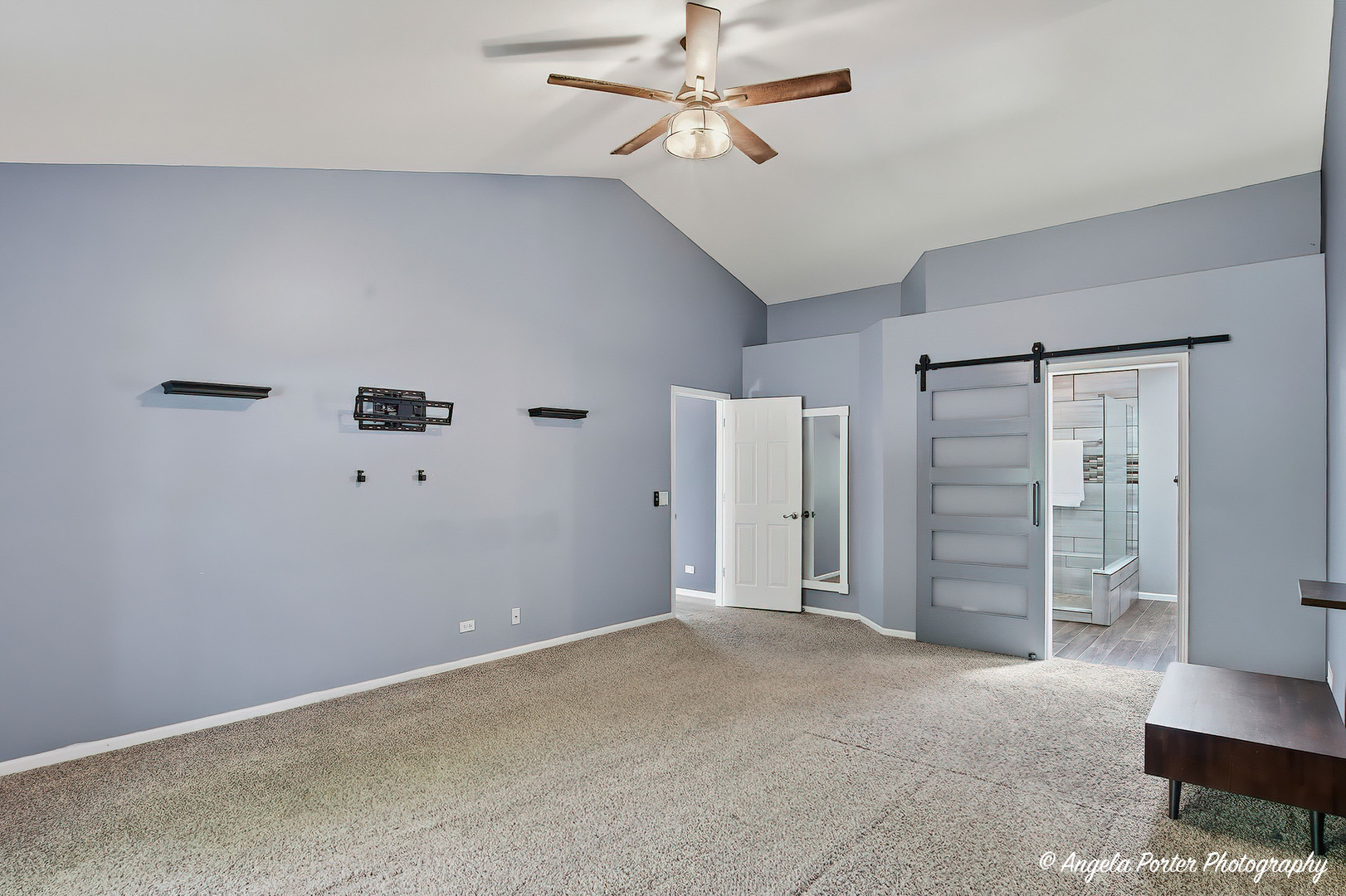 1717 Spruce Street, Spring Grove, IL 60081
