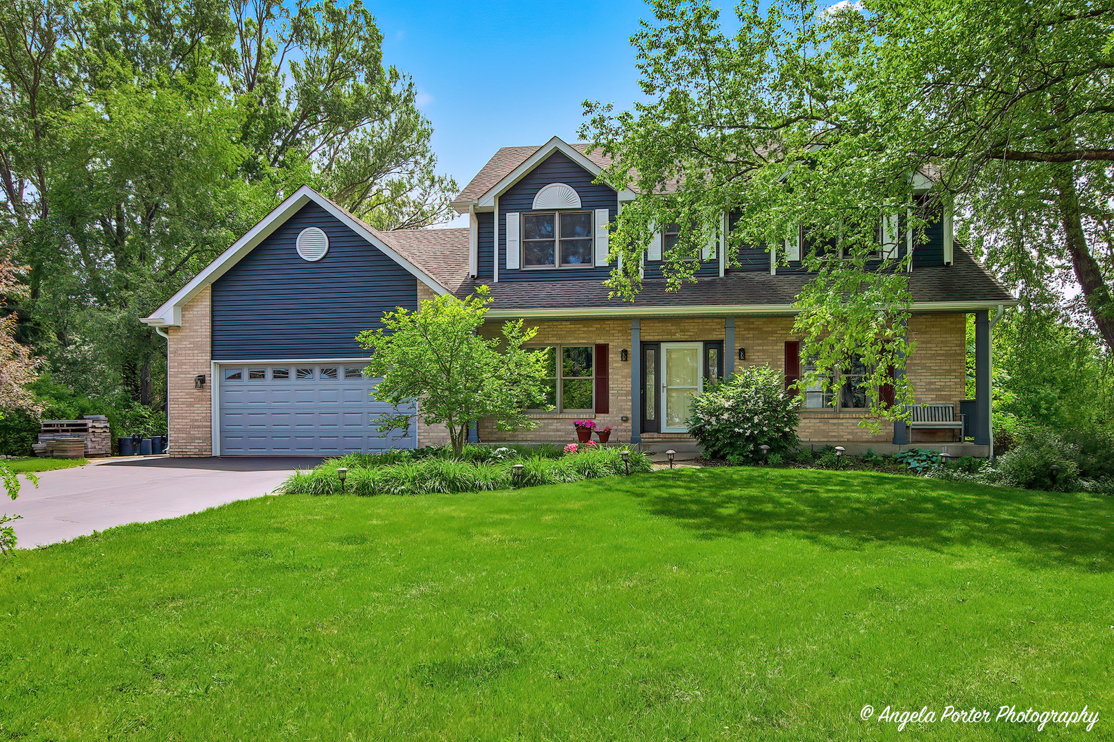 1717 Spruce Street, Spring Grove, IL 60081
