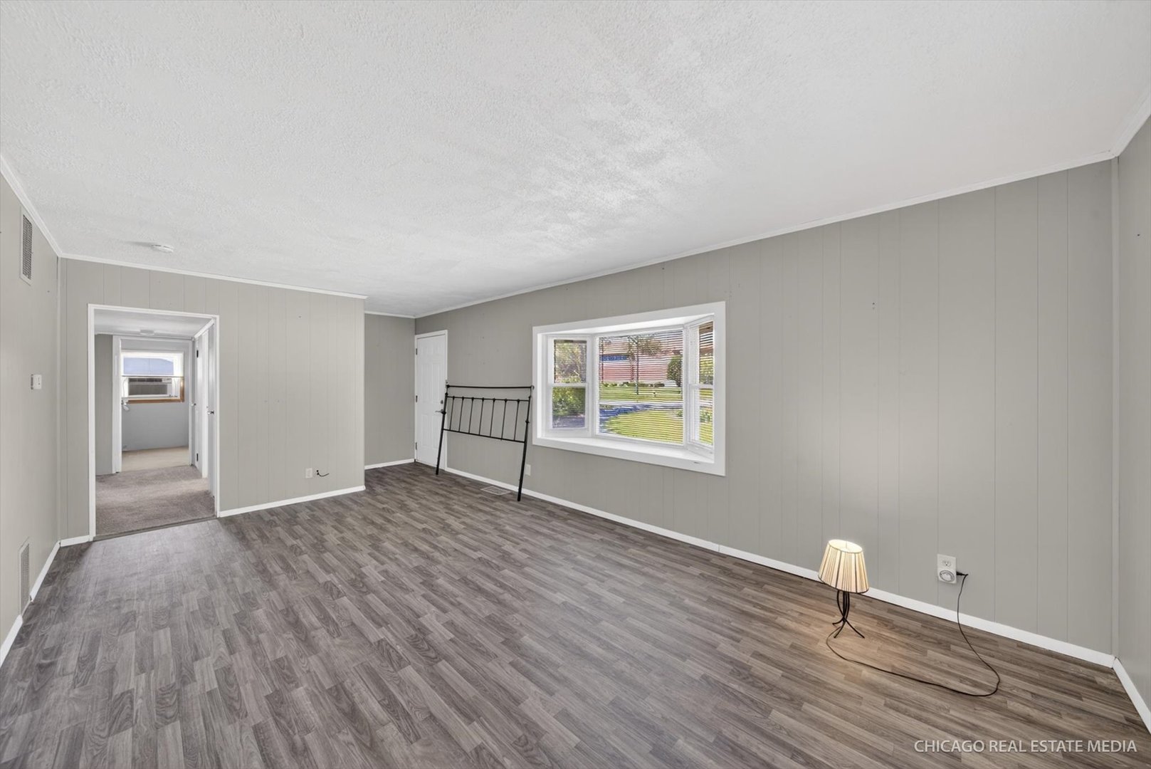 1185 S Edgewood Avenue, Lombard, IL 60148