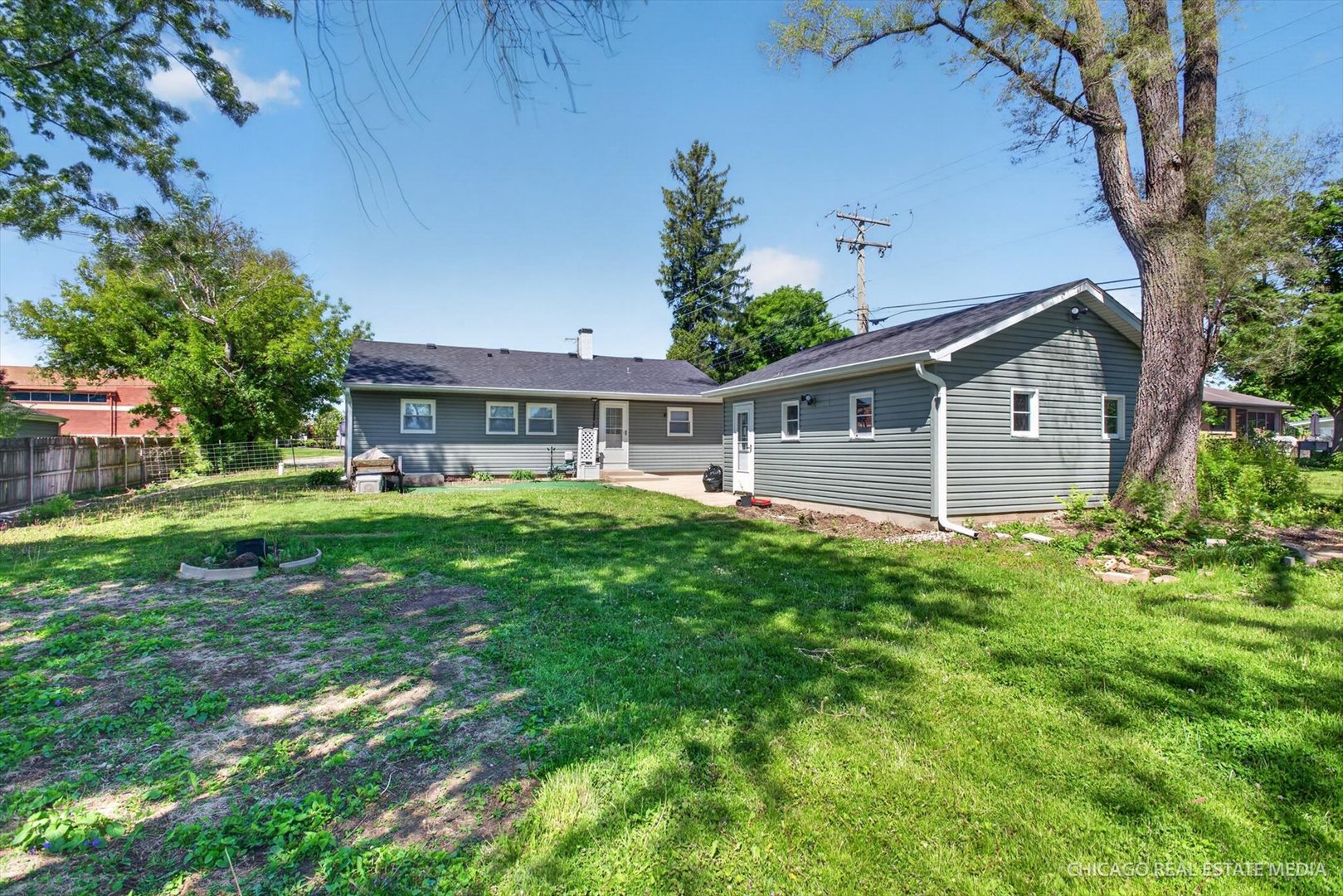 1185 S Edgewood Avenue, Lombard, IL 60148