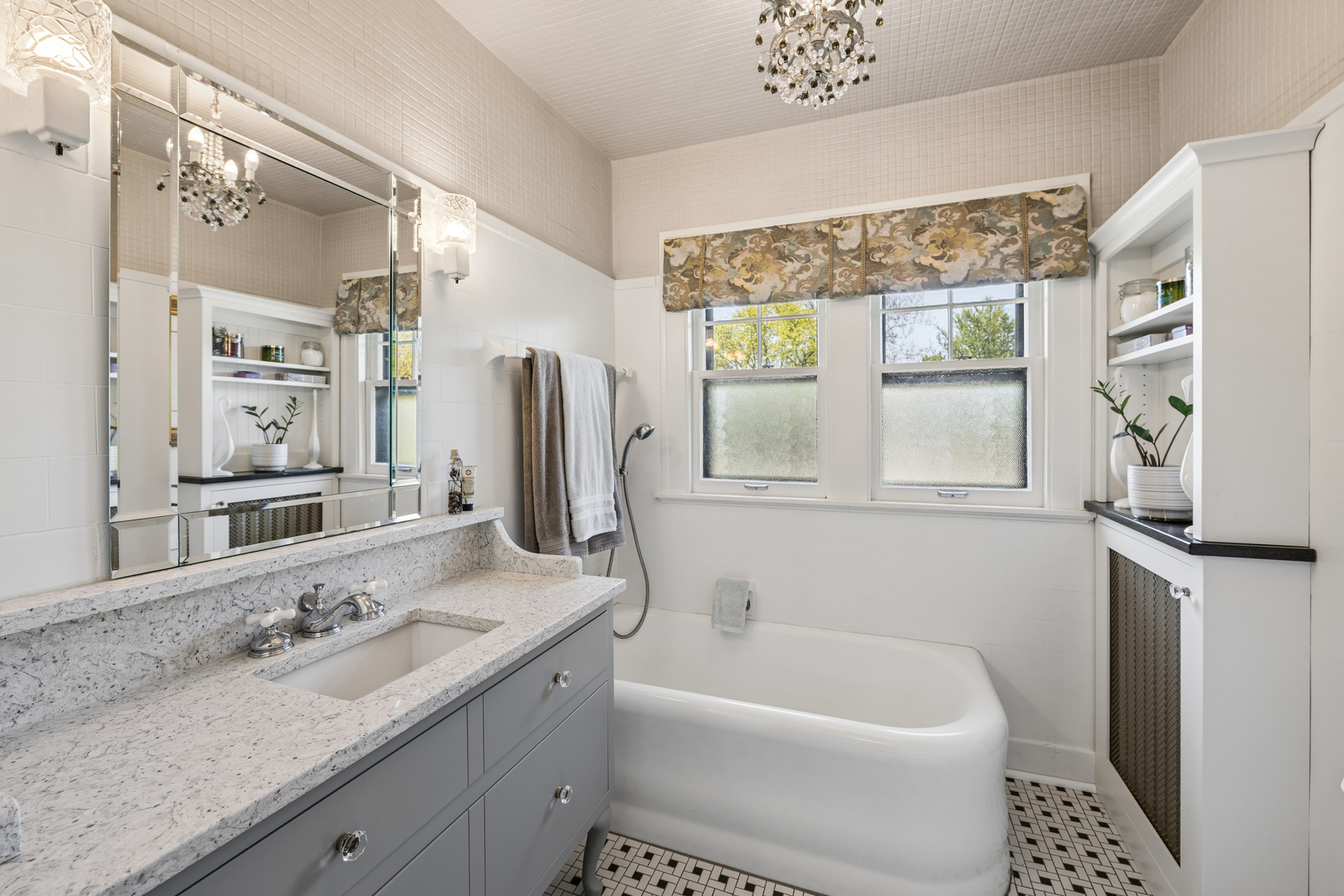 1103 Black Road, Joliet, IL 60435