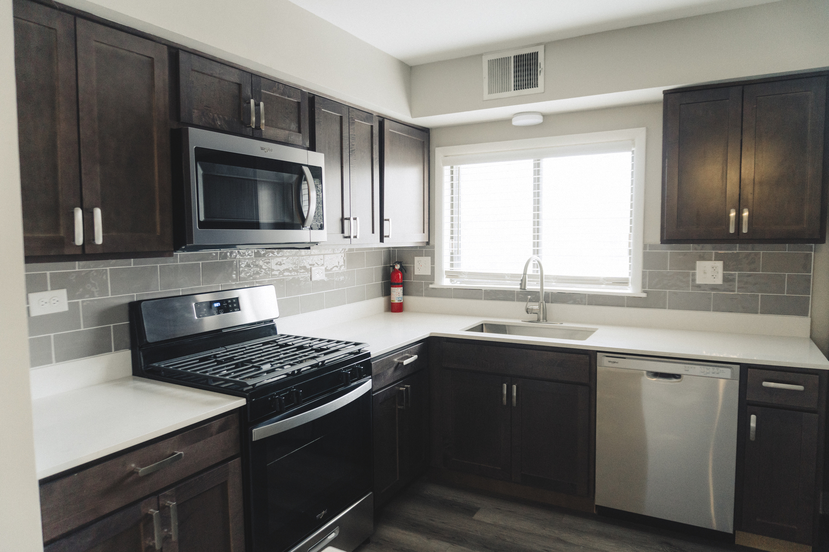 6034 N WOLCOTT Avenue #1W, Chicago, IL 60660