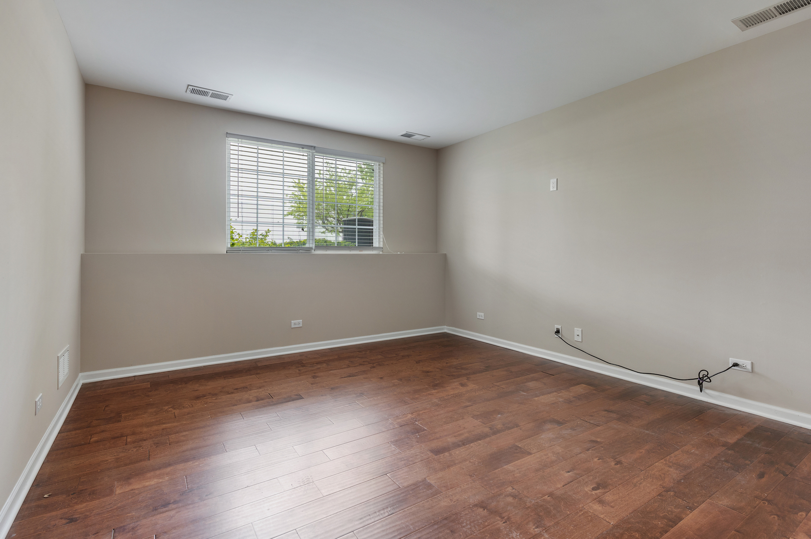 101 Driscoll Lane #6, Wood Dale, IL 60191
