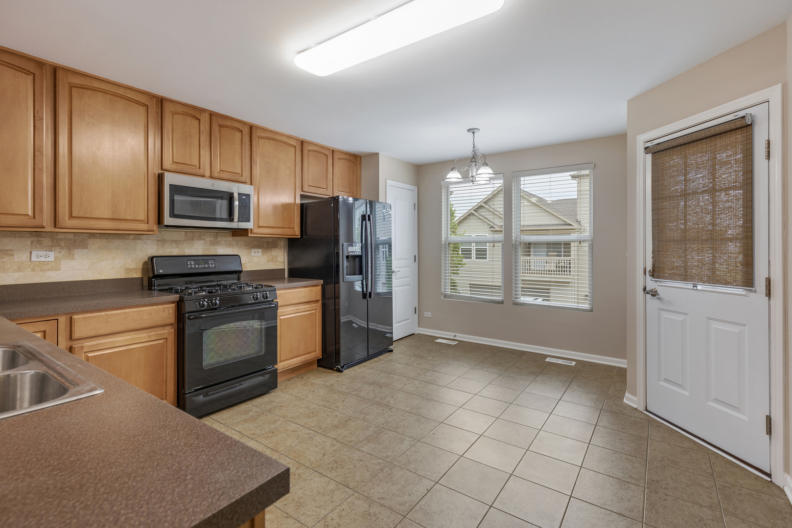 101 Driscoll Lane #6, Wood Dale, IL 60191