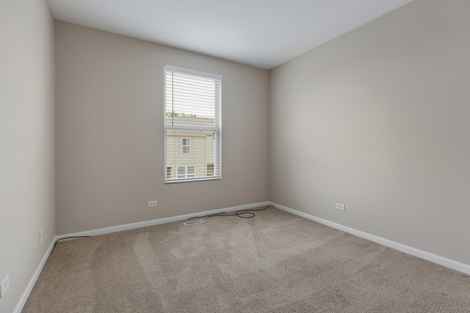 101 Driscoll Lane #6, Wood Dale, IL 60191