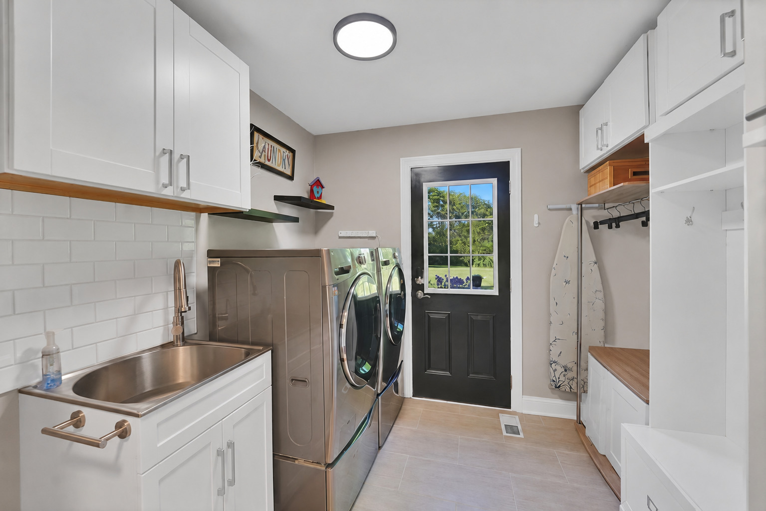 10545 Royal Porthcawl Drive, Naperville, IL 60564