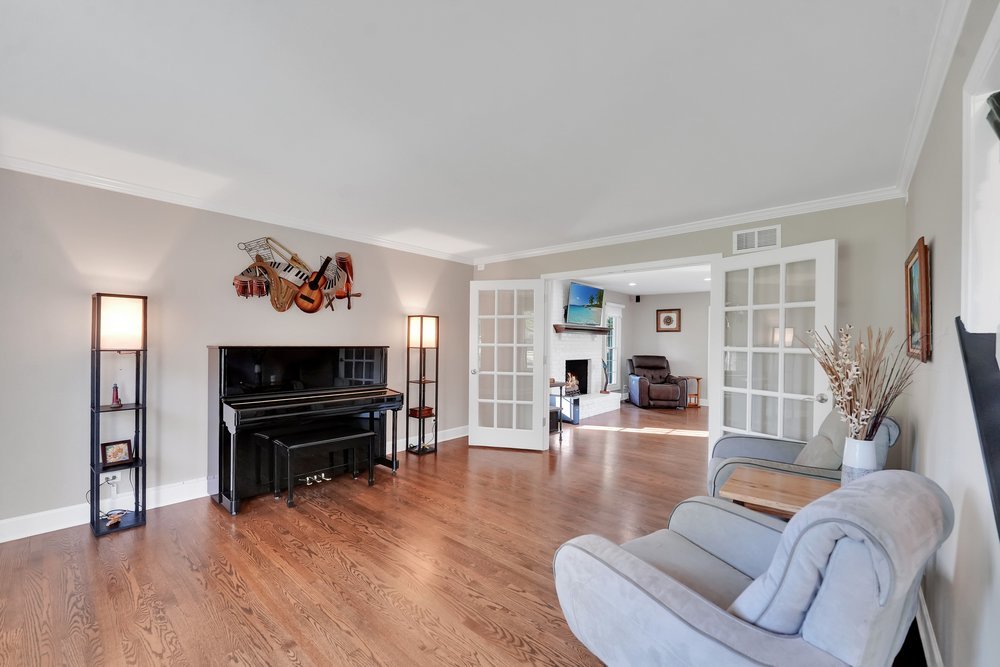 10545 Royal Porthcawl Drive, Naperville, IL 60564