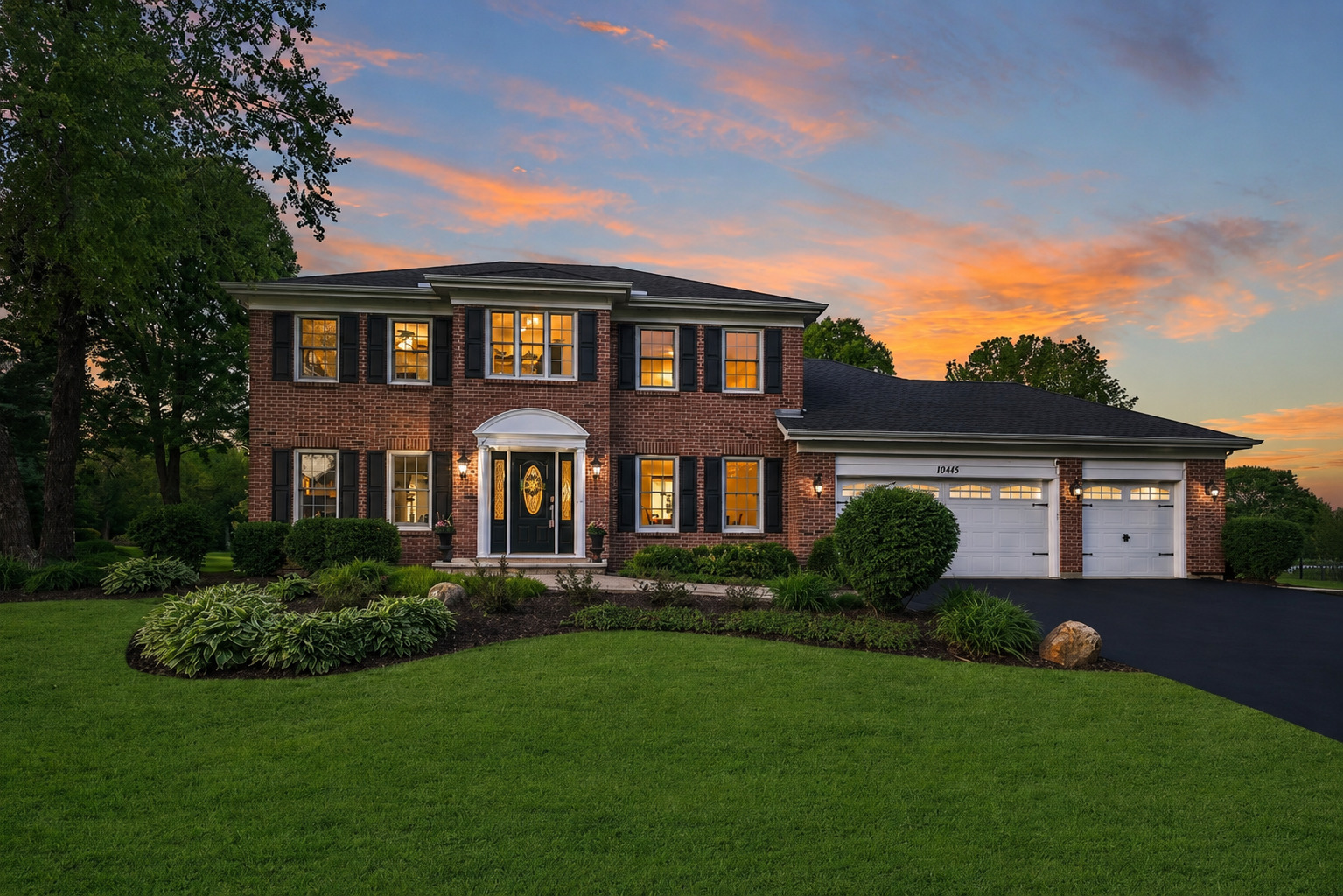 10545 Royal Porthcawl Drive, Naperville, IL 60564