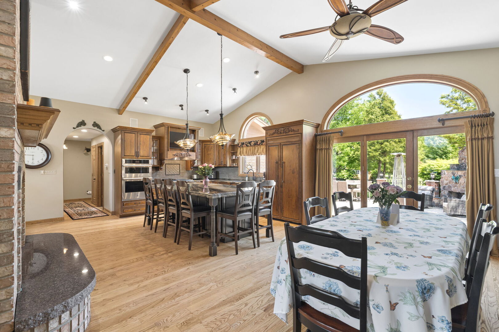 16253 S Regents Road, Homer Glen, IL 60491