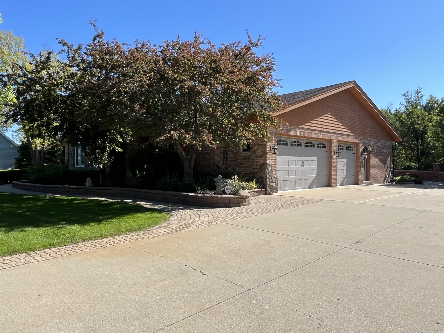 16253 S Regents Road, Homer Glen, IL 60491