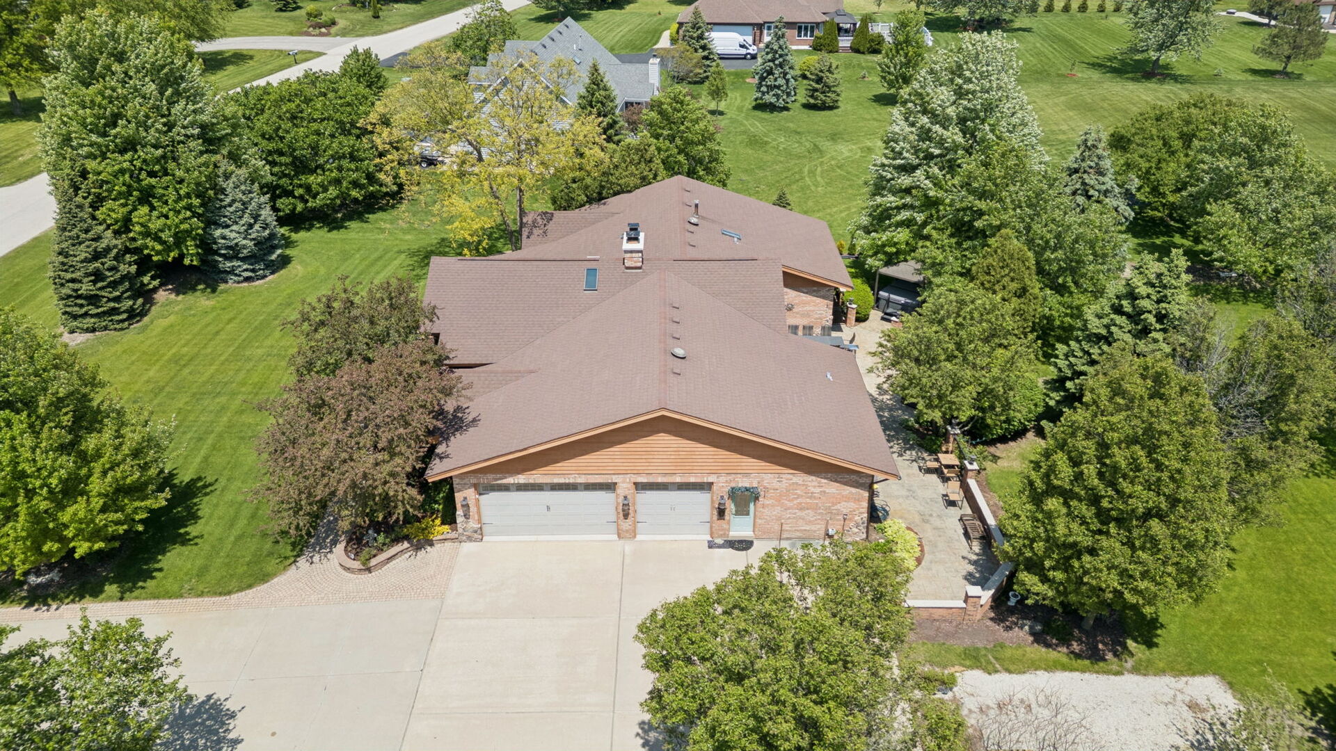 16253 S Regents Road, Homer Glen, IL 60491
