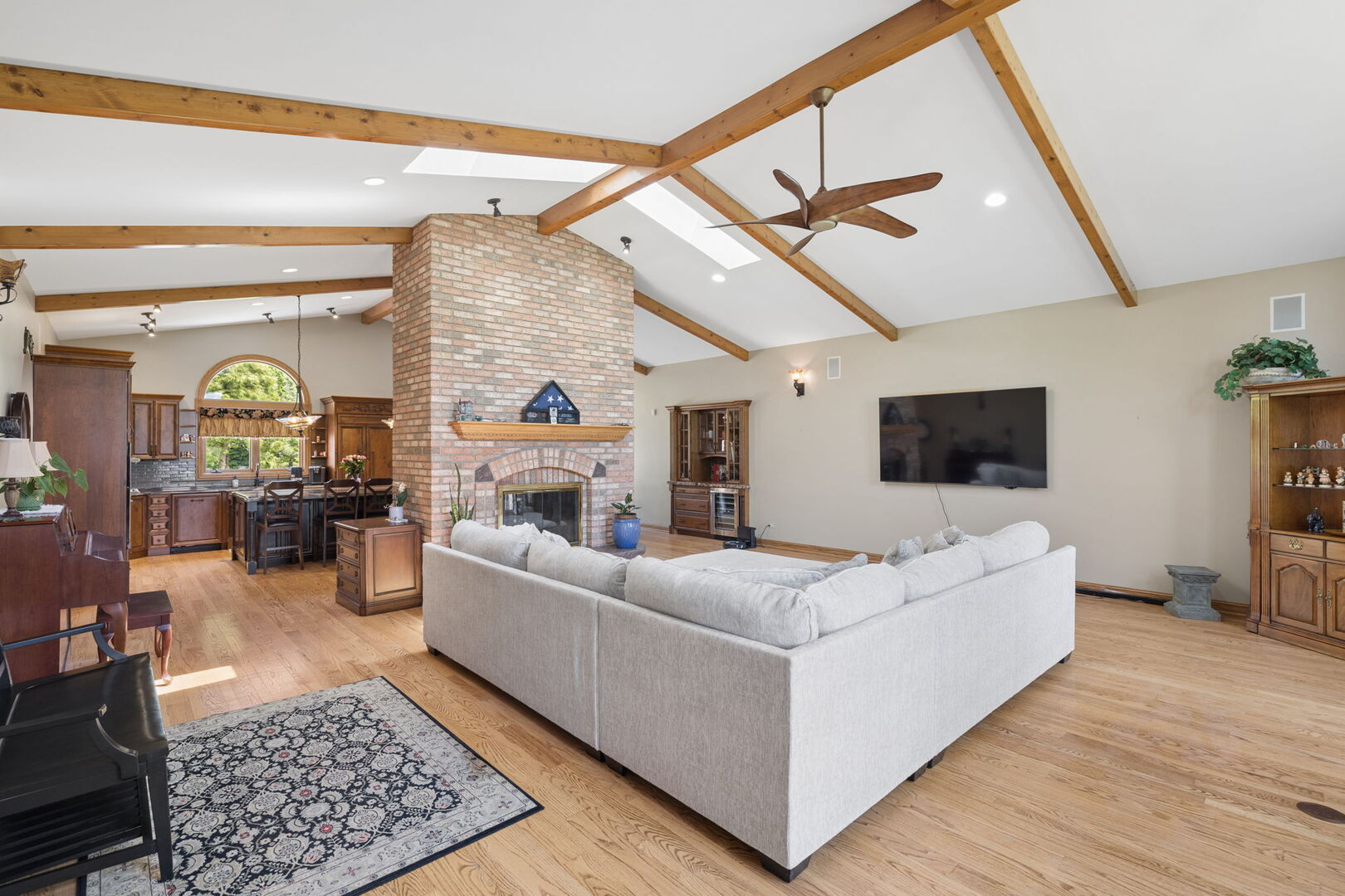 16253 S Regents Road, Homer Glen, IL 60491