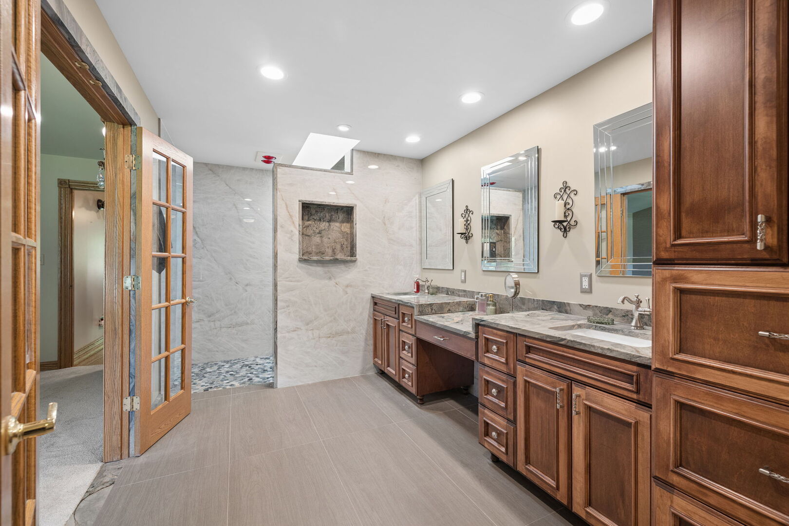16253 S Regents Road, Homer Glen, IL 60491