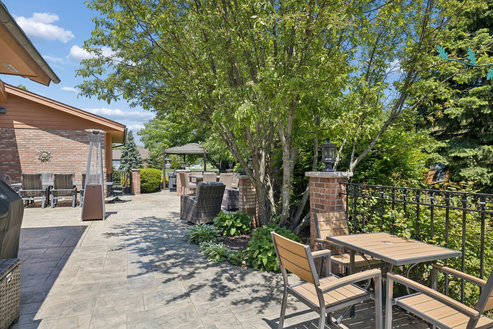 16253 S Regents Road, Homer Glen, IL 60491
