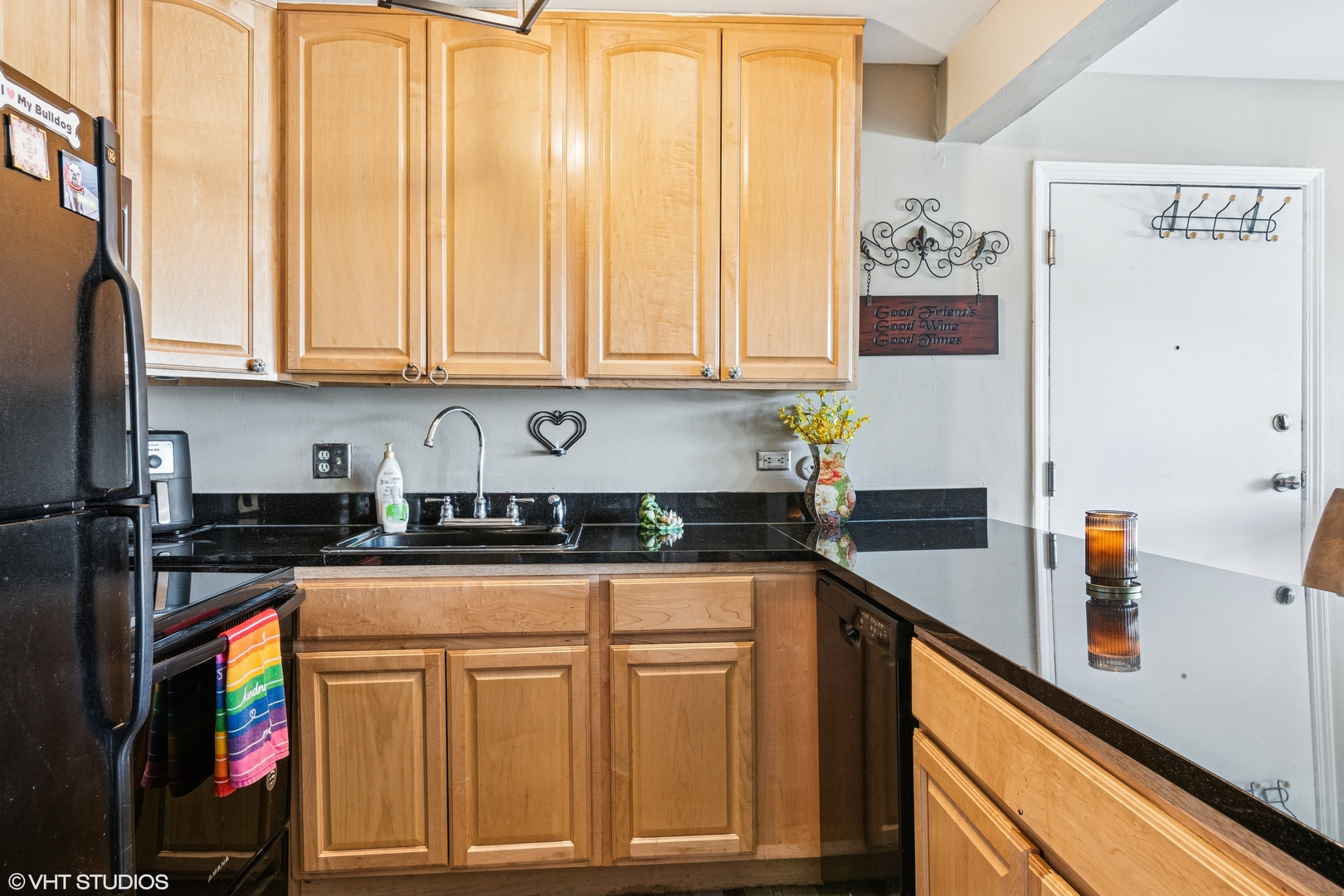 5803 Oakwood Drive #B, Lisle, IL 60532