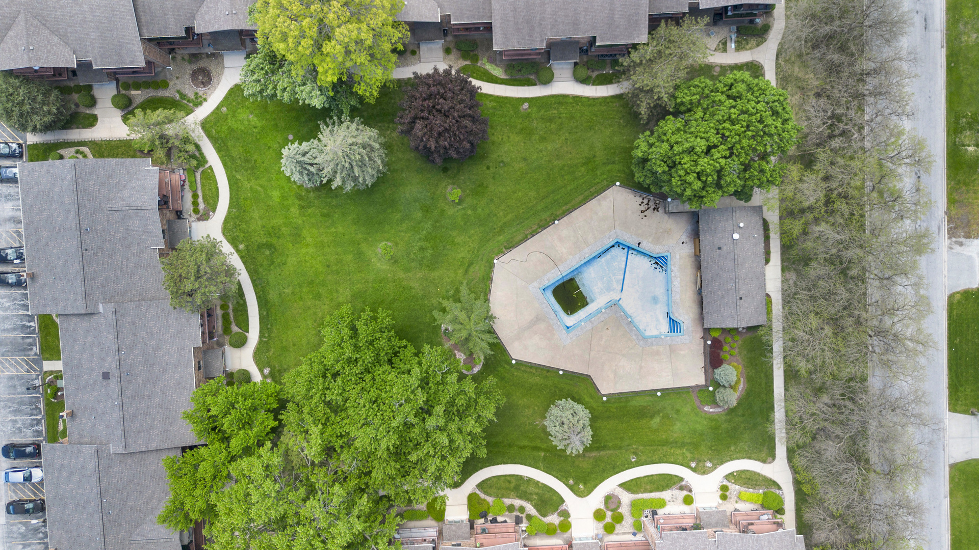 5343 Waterbury Court #2403, Crestwood, IL 60418