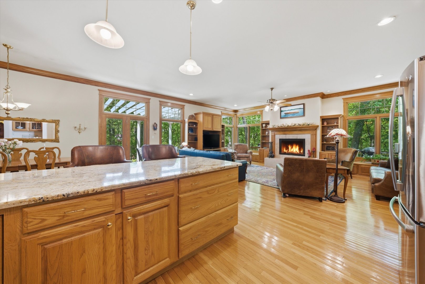 25155 S Stoney Island Avenue, Crete, IL 60417