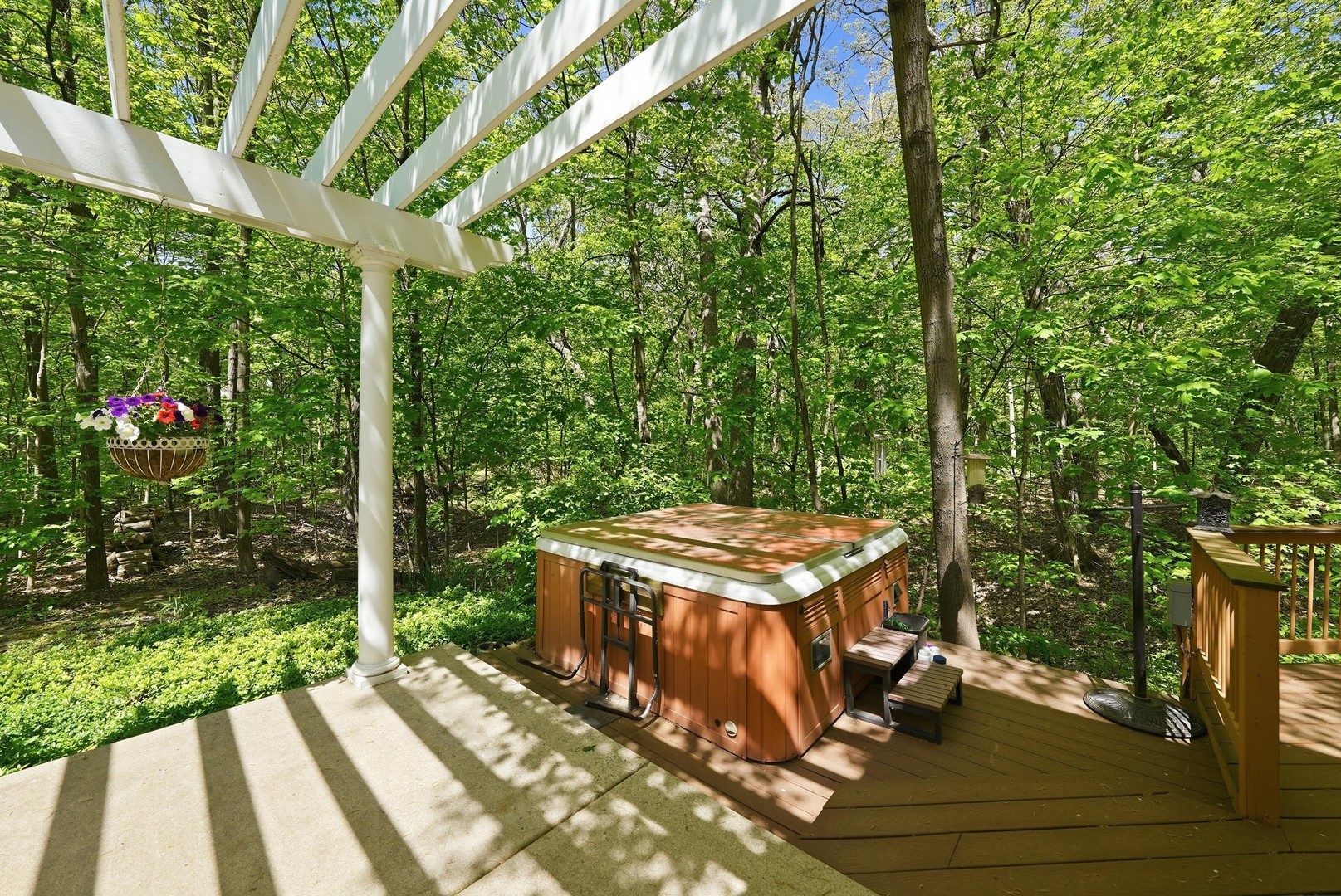 25155 S Stoney Island Avenue, Crete, IL 60417