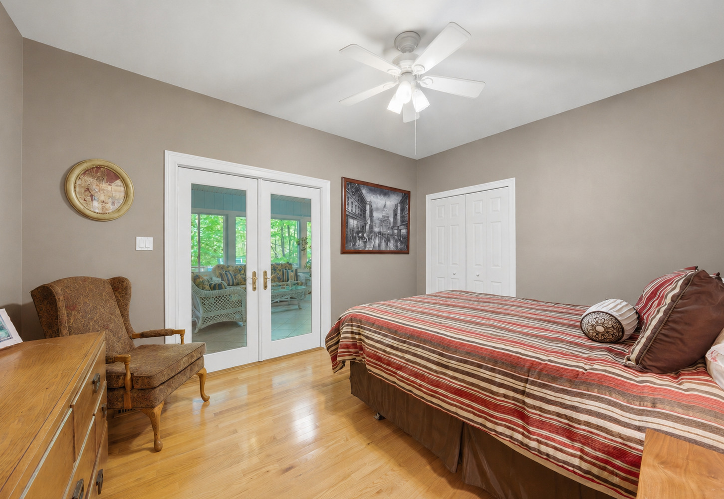 25155 S Stoney Island Avenue, Crete, IL 60417