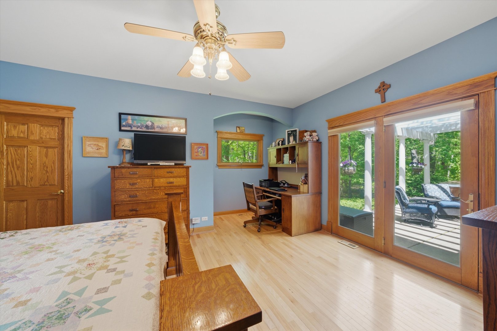25155 S Stoney Island Avenue, Crete, IL 60417