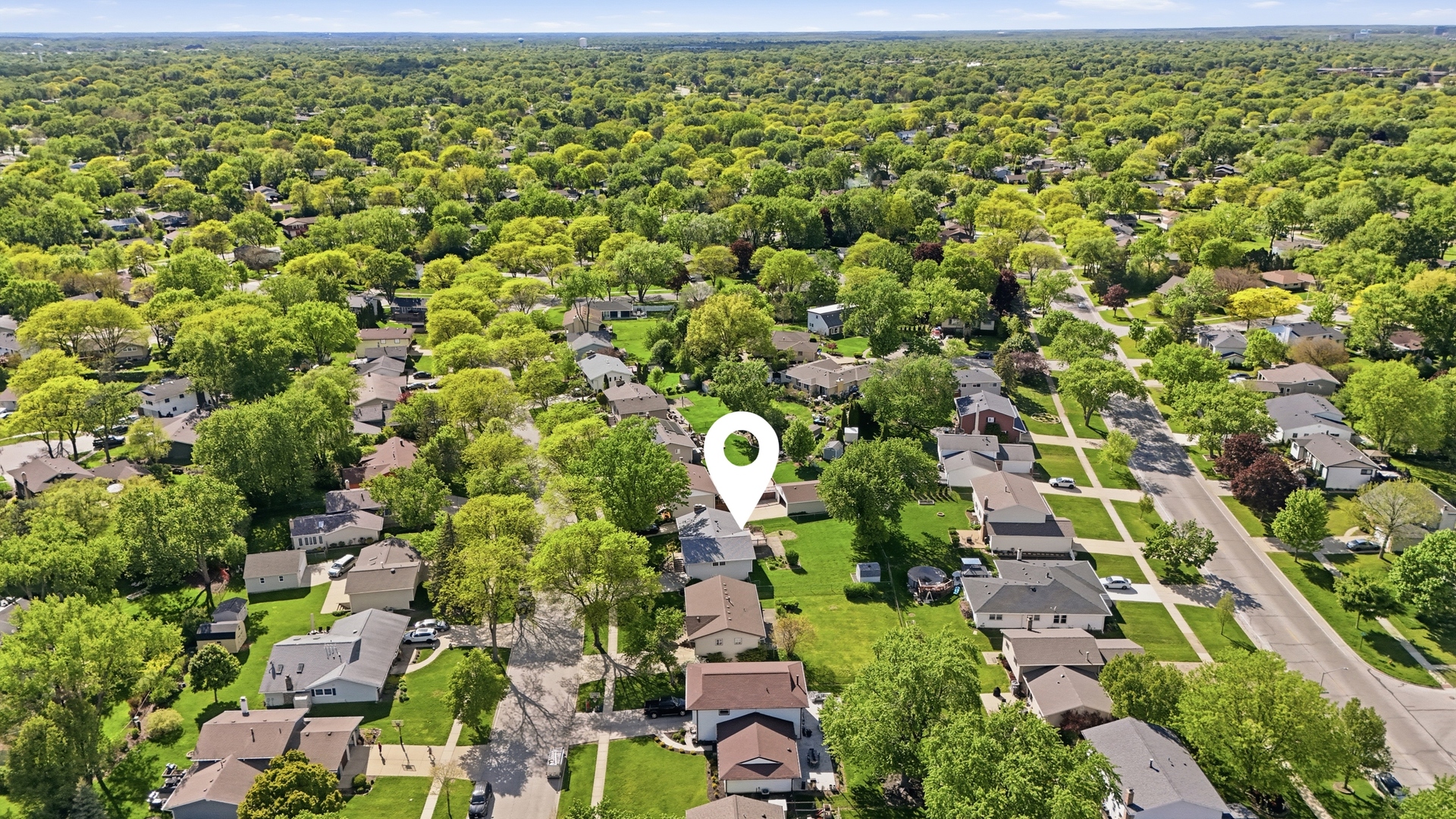 516 Janine Lane, Schaumburg, IL 60193
