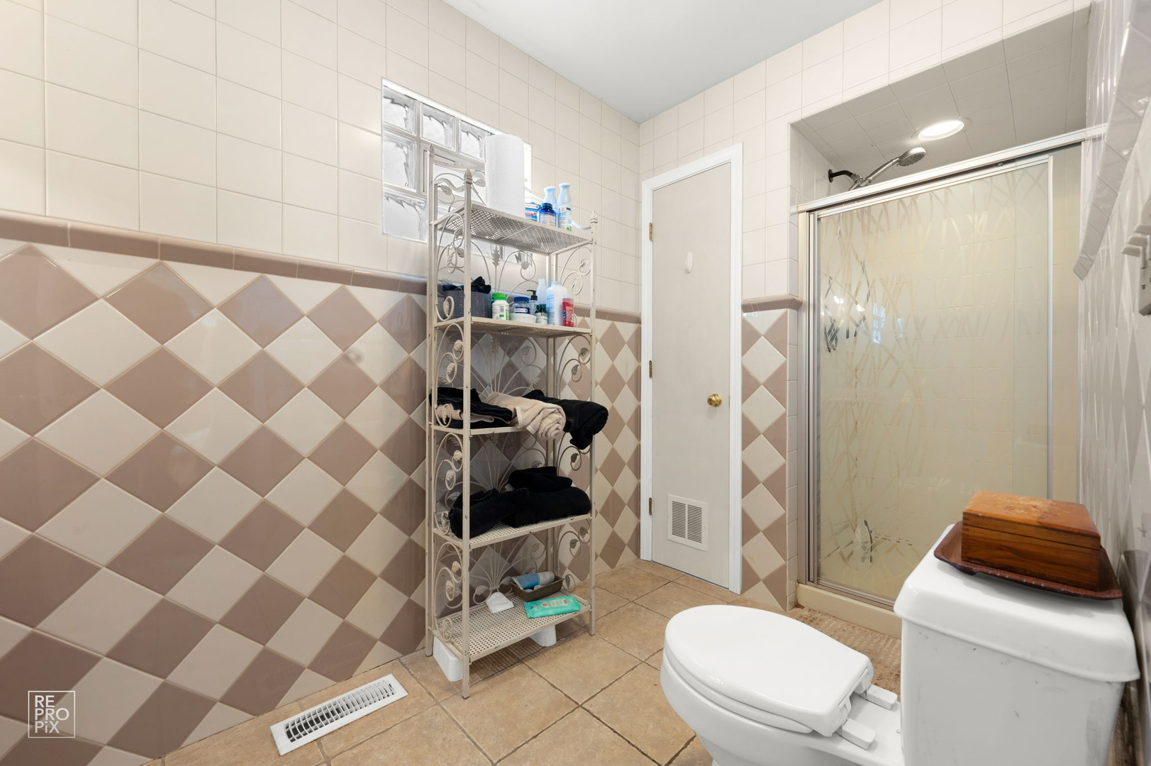 114 59th Street, Willowbrook, IL 60527