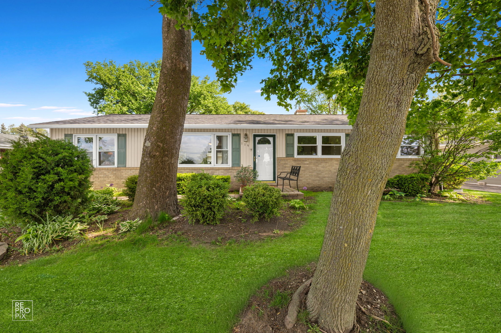 114 59th Street, Willowbrook, IL 60527