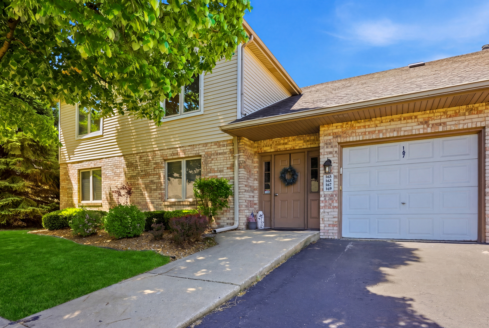 167 Barbara Jean Lane #167, Joliet, IL 60436