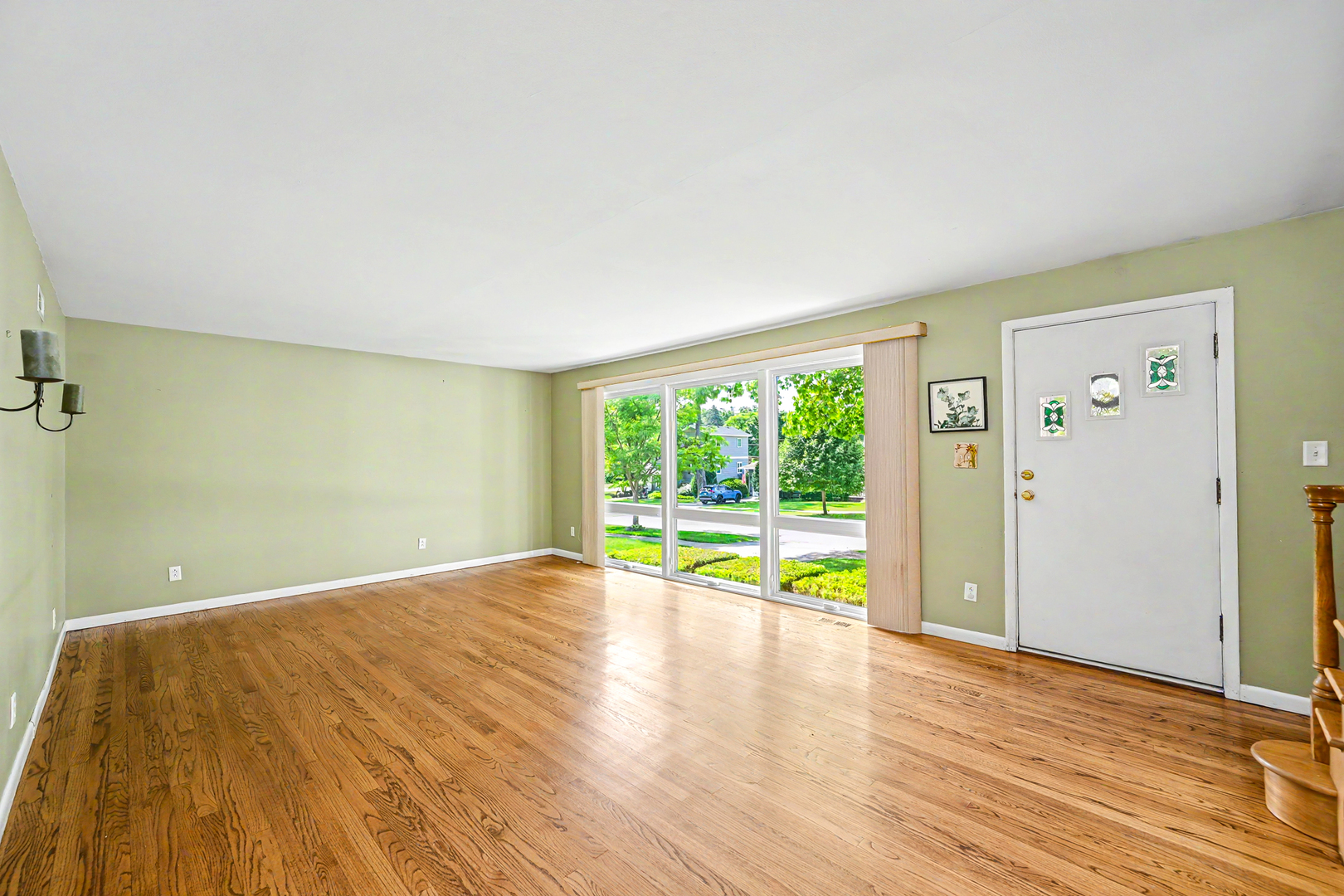 114 W Berkshire Avenue, Lombard, IL 60148