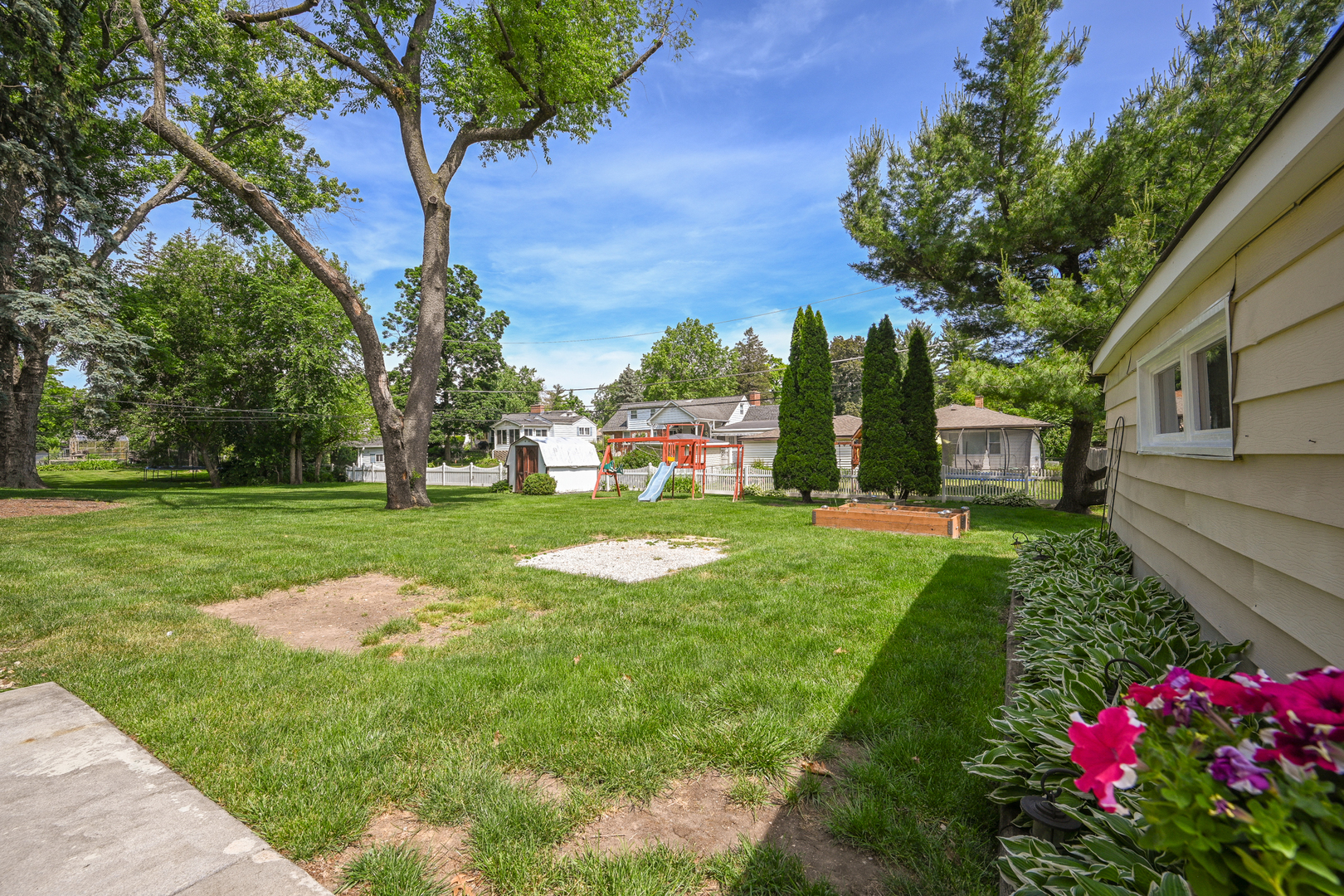 114 W Berkshire Avenue, Lombard, IL 60148