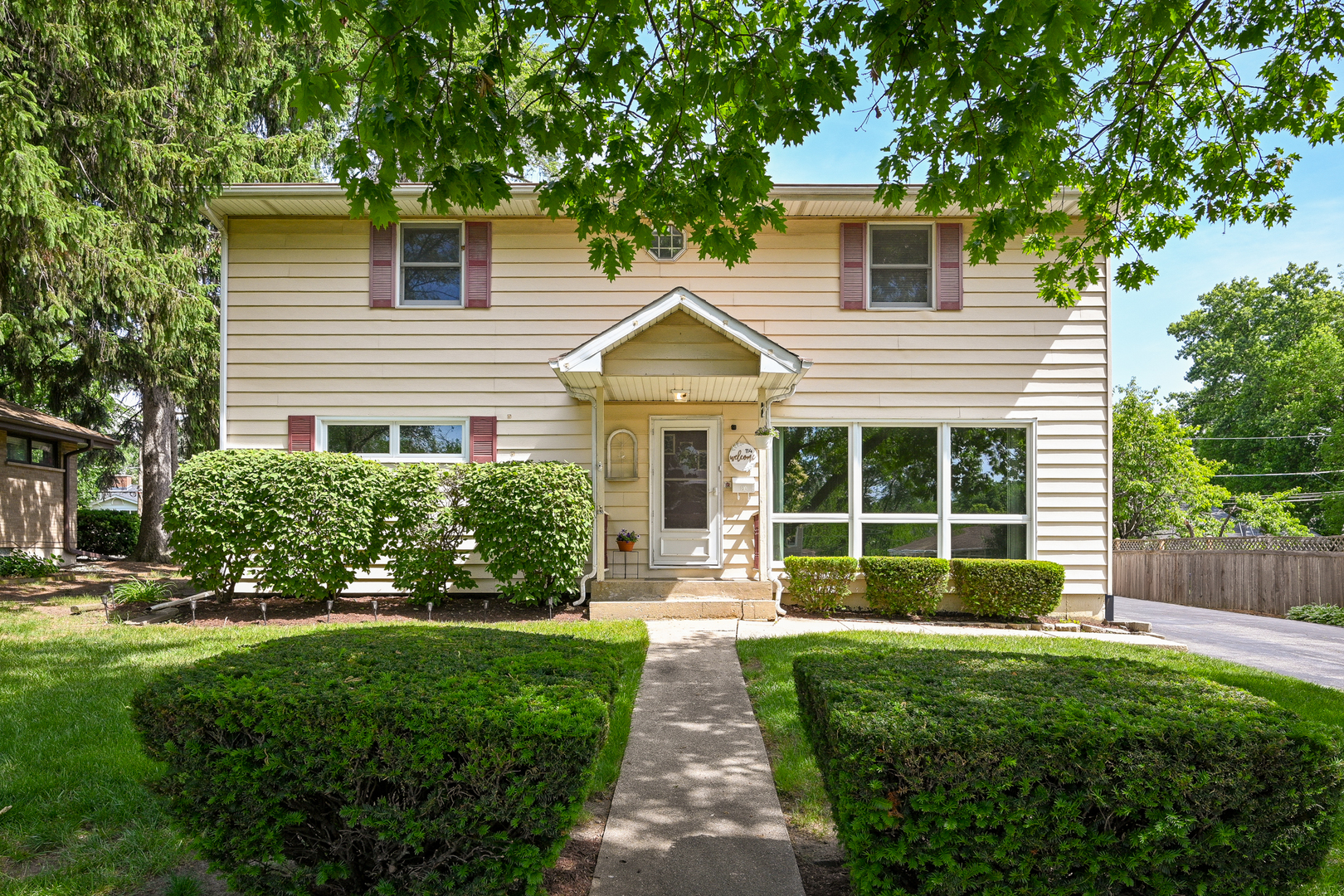 114 W Berkshire Avenue, Lombard, IL 60148
