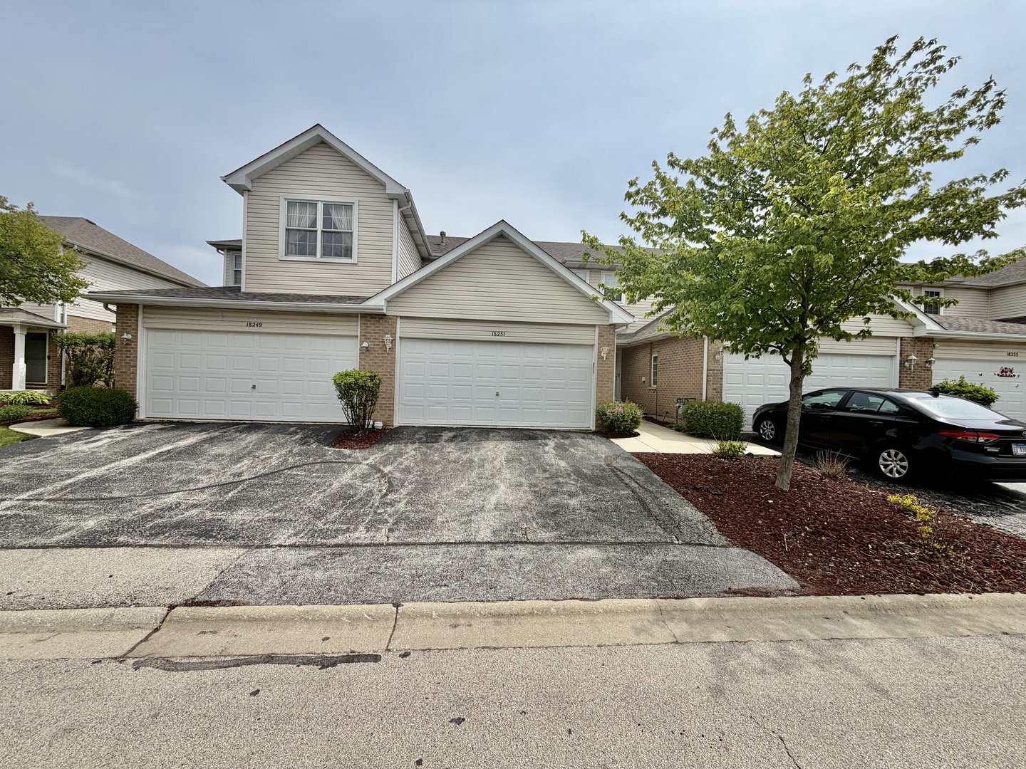 18251 Kirby Drive #1, Tinley Park, IL 60487